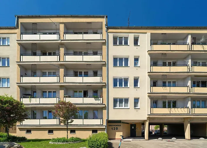 Grochowska Bright With Desk By Renters Appartement Poznań